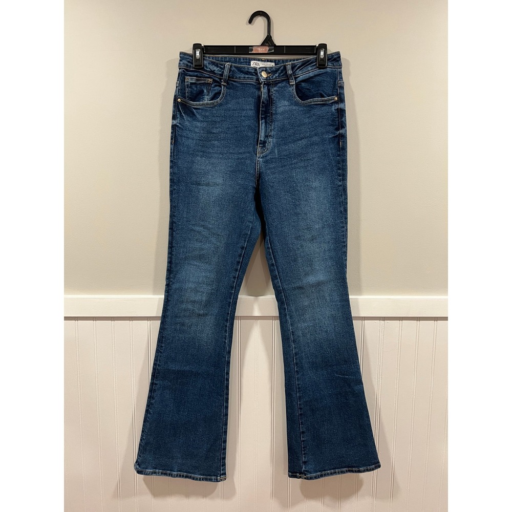 Zara High Rise Jeans Medium Wash Bootcut Denim Casual Women Size 12
